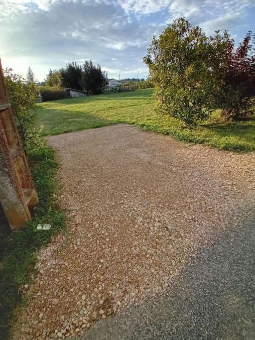 Petite Maison En Pierre Au Calme Avec Exterieur Montbellet Extérieur photo